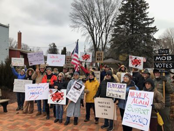 PHOTO Rally honors Jan. 6 defenders News, Sports, Jobs The Alpena News